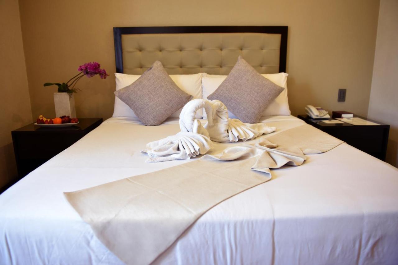 Aura One Hotel باغيو المظهر الخارجي الصورة