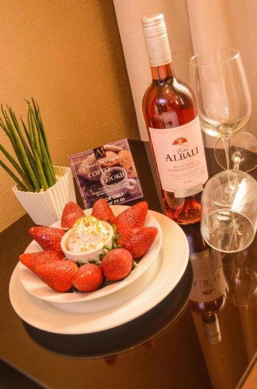 Aura One Hotel باغيو المظهر الخارجي الصورة